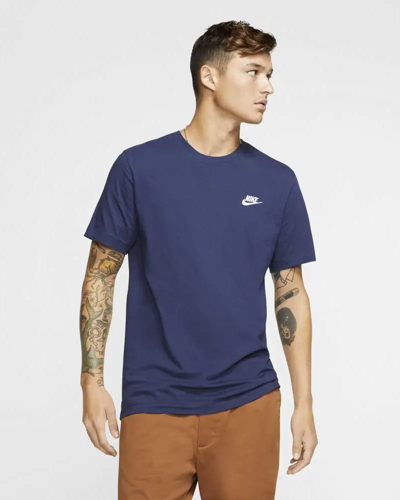 NIKE T-SHIRT SPORTSWEAR CLUB