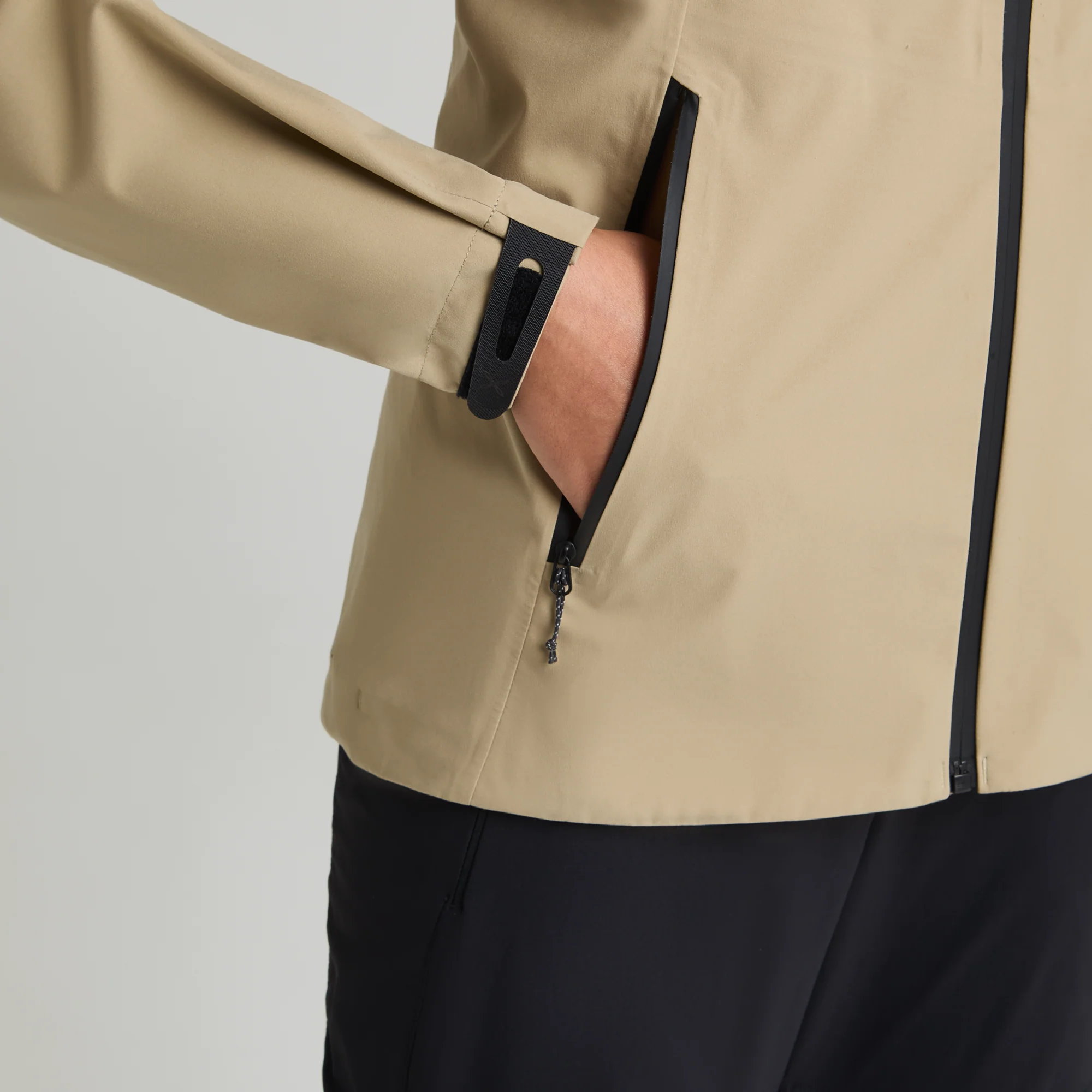 MONTURA GIACCA DA DONNA IN TESSUTO TECNICO IMPERMEABILE E TRASPIRANTE SHELTER JACKET - immagine 6